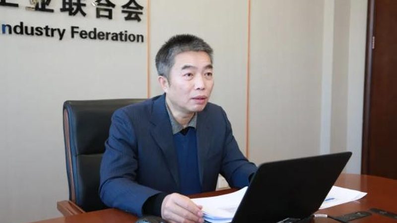 大倾角皮带输送系统中的关键部件——托辊选型解析**